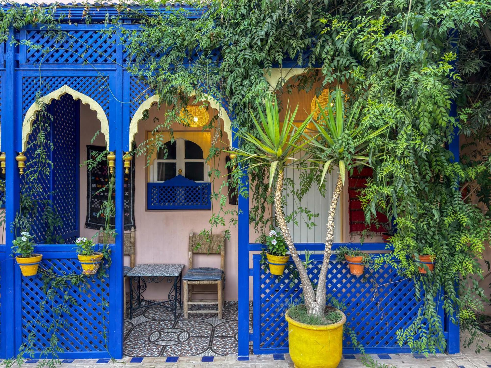 Le Bleu House Panzió Sidi Abdallah Ghiat Kültér fotó