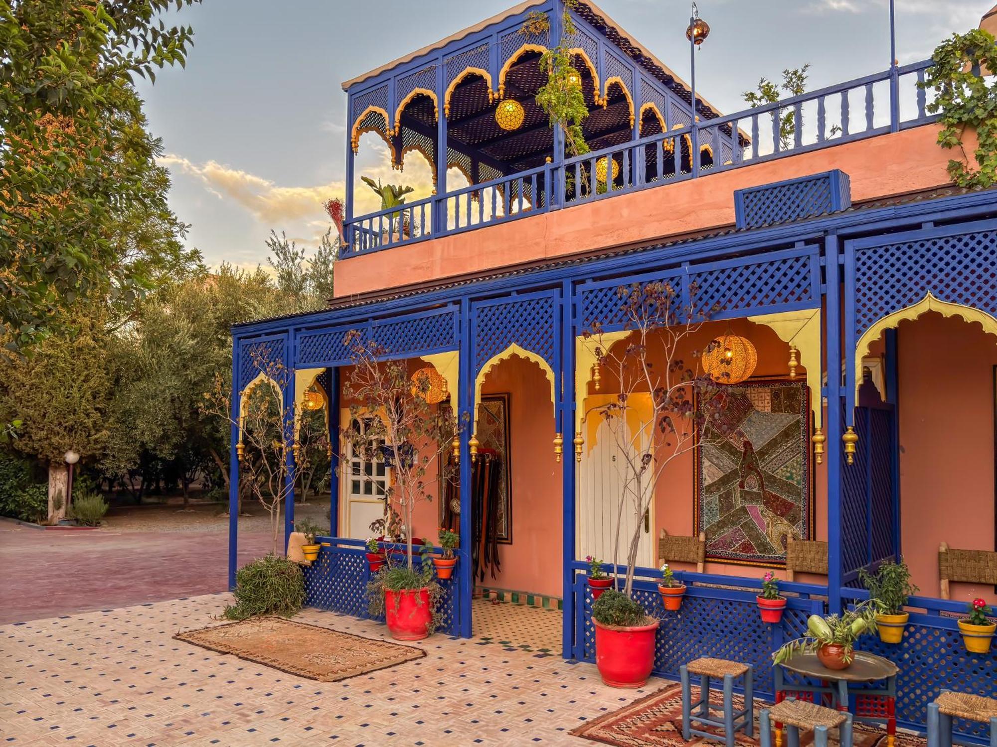 Le Bleu House Panzió Sidi Abdallah Ghiat Kültér fotó