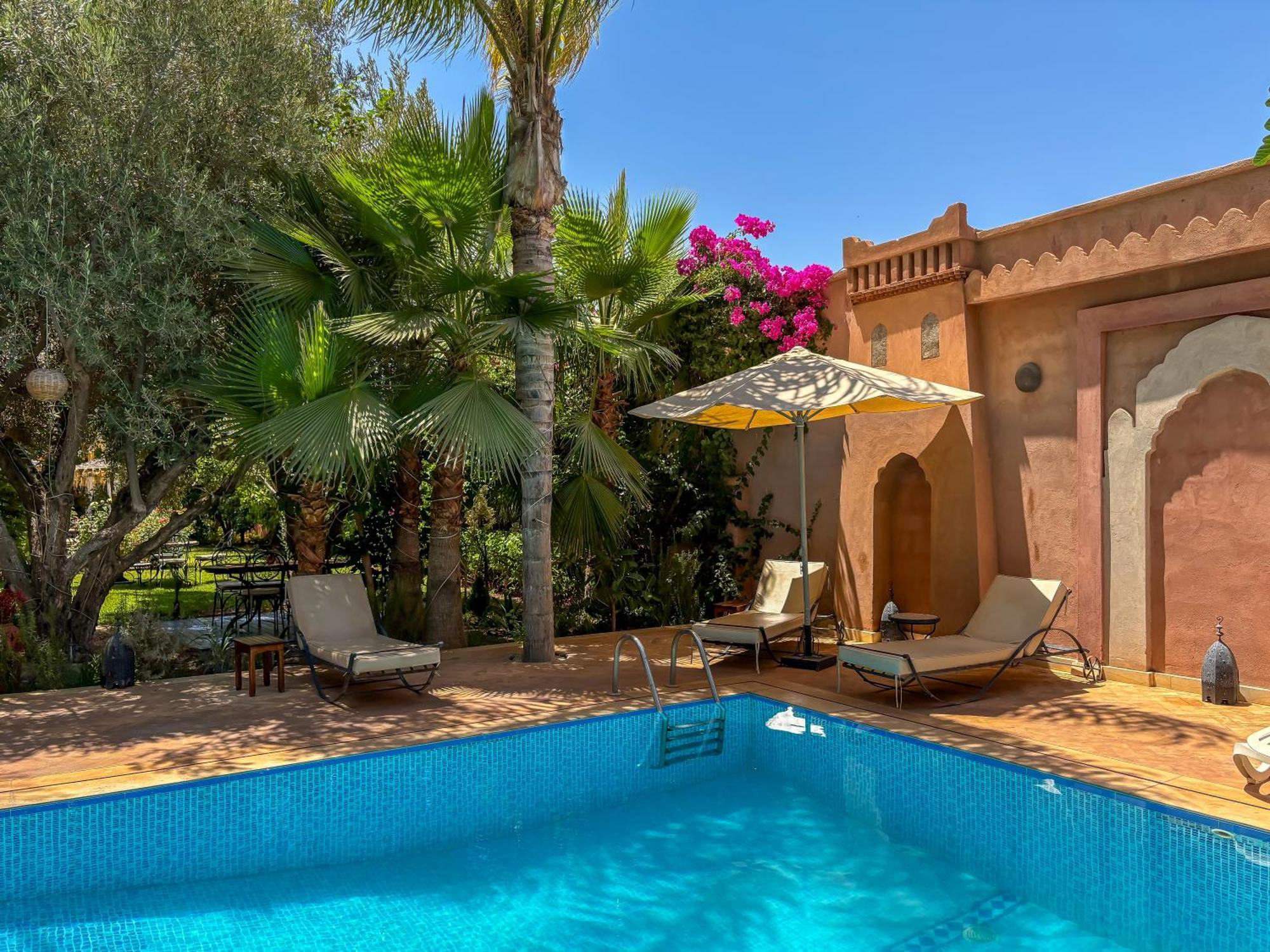 Le Bleu House Panzió Sidi Abdallah Ghiat Kültér fotó