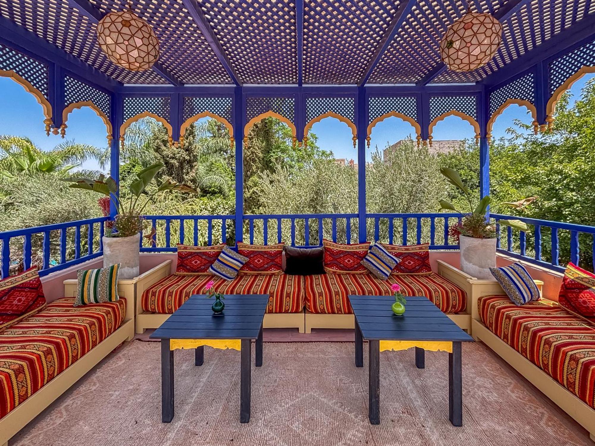 Le Bleu House Panzió Sidi Abdallah Ghiat Kültér fotó