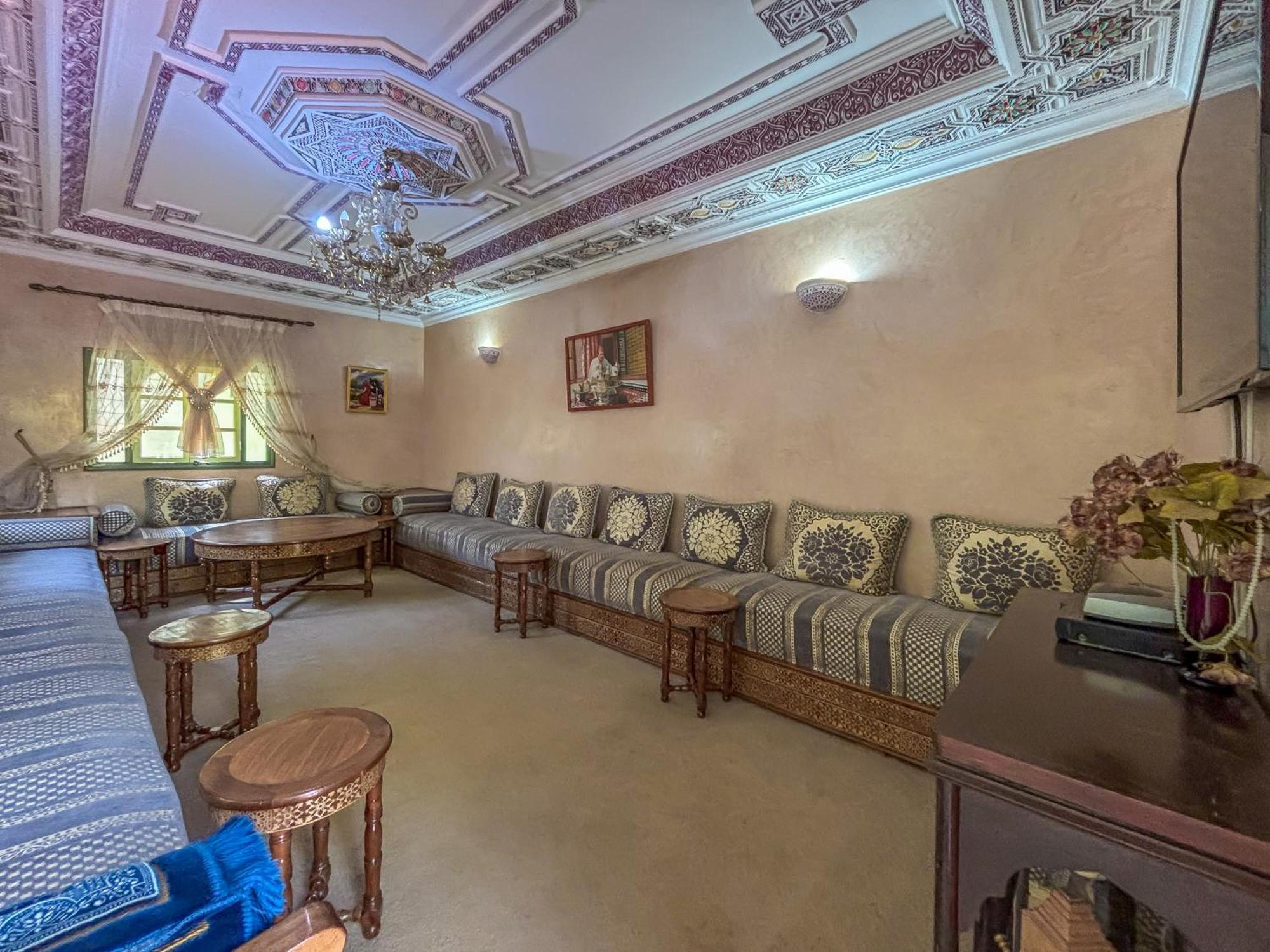 Le Bleu House Panzió Sidi Abdallah Ghiat Kültér fotó